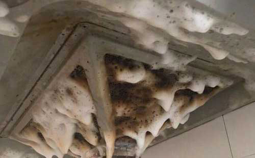 (圖:除油劑消泡劑消除泡沫危害)