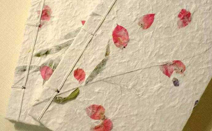 (圖:造紙紙漿消泡劑的作用)